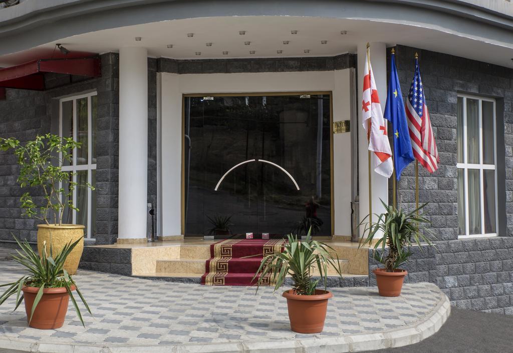 Hotel Grand Palace Tbilisi Exterior photo